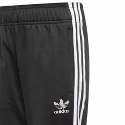 Offerte ✔️ ADIDAS ORIGINALS PANTALONI 3-STRIPES IN ACETATO BAMBINO Nero 💯 -Offerte Novità Negozio adidas originals gn8453 pantaloni 3 stripes in acetato bambino abbigliamento bambino 043075701 blk 4
