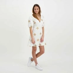 Le migliori recensioni di ๐ AKEP ABITO IN POPLINE CON RICAMO DONNA โ๏ธ 13 Le migliori recensioni di ๐ AKEP ABITO IN POPLINE CON RICAMO DONNA โ๏ธ -Offerte Novitร Negozio akep ke11126 abito in popline con ricamo donna casual donna 044966701 biari 6