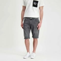 Miglior prezzo π CALVIN KLEIN π JEANS BERMUDA IN DENIM REGULAR Nero 𧨠11 Miglior prezzo π CALVIN KLEIN π JEANS BERMUDA IN DENIM REGULAR Nero 𧨠-Offerte NovitΓ Negozio calvin klein jeans j30j320532 bermuda in denim regular casual uomo 044627701 1by 4