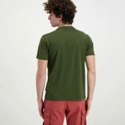 Vendita all'ingrosso 👍 NAPAPIJRI T-SHIRT ICE Verde ⭐ 9 Vendita all'ingrosso 👍 NAPAPIJRI T-SHIRT ICE Verde ⭐ -Offerte Novità Negozio napapijri np0a4gwi t shirt ice casual uomo 044924701 ge4 4