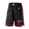 Presa 👍 NIKE SHORT SWINGMAN HEAT Nero 🛒 2 Presa 👍 NIKE SHORT SWINGMAN HEAT Nero 🛒 -Offerte Novità Negozio nike aj5620 short nba heat squadre basket uomo 036902001 010 1