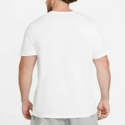 Buono 💯 NIKE T-SHIRT CLUB MINI LOGO Bianco 👍 -Offerte Novità Negozio nike ar4997 t shirt club mini logo sport style uomo 040985301 101 4