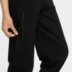 Migliore vendita ✨ NIKE PANTALONI TECH FLEECE DONNA Nero 🧨 12 Migliore vendita ✨ NIKE PANTALONI TECH FLEECE DONNA Nero 🧨 -Offerte Novità Negozio nike cw4292 pantalone tech fleece donna sport style donna 040981501 010 5