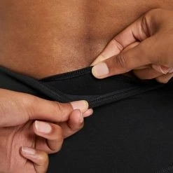 Nuovo 🤩 NIKE CAPRI ONE DONNA Nero 🎁 -Offerte Novità Negozio nike dd0245 capri one donna abbigliamento training e palestra donna 042410001 010 3