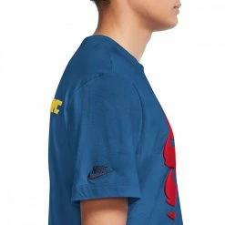 Presa ๐ NIKE T-SHIRT ESSENTIAL FUTURA Blu ๐ 7 Presa ๐ NIKE T-SHIRT ESSENTIAL FUTURA Blu ๐ -Offerte Novitร Negozio nike dm6377 t shirt essential futura sport style uomo 045005701 407 3