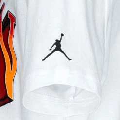 Le migliori recensioni di 👏 NIKE JORDAN T-SHIRT JORDAN HOOP STYLE BAMBINO Bianco 🎁 -Offerte Novità Negozio nike jordan 95b231 t shirt jordan hoop style bambino abbigliamento bambino 044516901 001 3