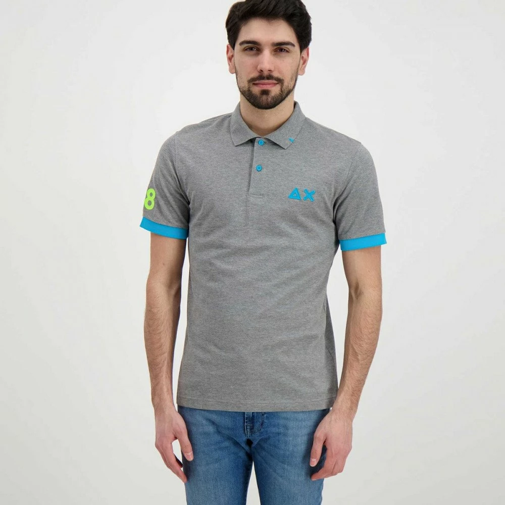 Presa ๐ SUN 68 POLO MACRO LOGO FLUO Grigio ๐ฅ 5 Presa ๐ SUN 68 POLO MACRO LOGO FLUO Grigio ๐ฅ - immagine 3