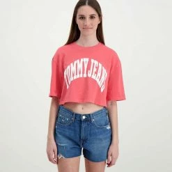 Il più economico 🔥 TOMMY 👖 JEANS T-SHIRT CROP OVER COLLEGE DONNA Rosa 🎉 -Offerte Novità Negozio tommy jeans dw0dw12835 t shirt crop over college donna casual donna 045114701 tij 3